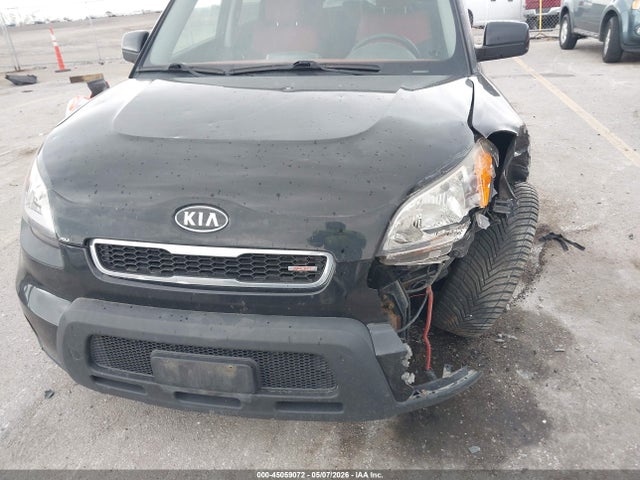 2010 Kia Soul Sport მანქანა იყიდება აუქციონზე, vin: KNDJT2A2XA7121974, აუქციონის ნომერი: 45059072