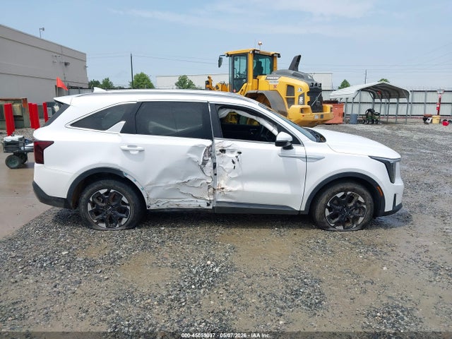 45059097 :رقم المزاد ، 5XYRL4JC8RG285469 vin ، 2024 Kia Sorento S مزاد بيع