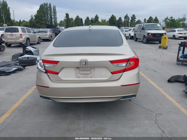 Honda ACCORD LX 2018 1HGCV1F10JA012540 Image 17