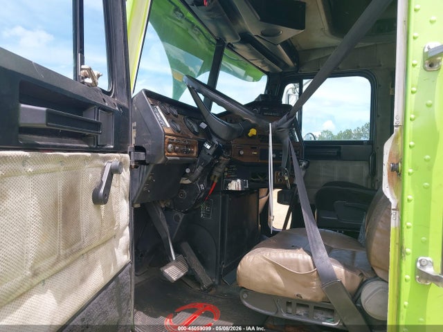 Aukcja sprzedaży 1996 Freightliner Conventional Fld120, vin: 1FUYDZYB3TP594394, numer aukcji: 45059099