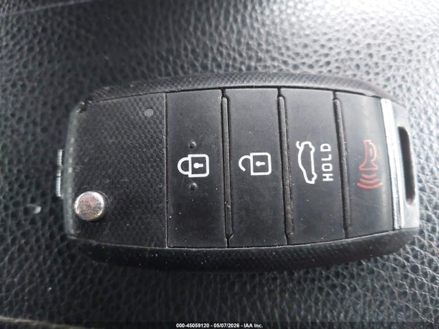 45059120 :رقم المزاد ، 3KPA24AB4JE048566 vin ، 2018 Kia Rio S مزاد بيع