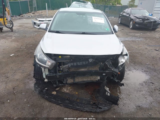 45059120 :رقم المزاد ، 3KPA24AB4JE048566 vin ، 2018 Kia Rio S مزاد بيع