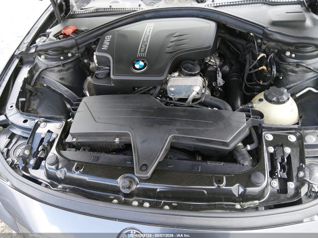 2013 Bmw 328i მანქანა იყიდება აუქციონზე, vin: WBA3A5C50DF358889, აუქციონის ნომერი: 45059124