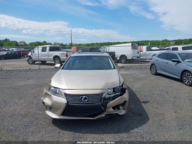 2013 Lexus Es 300h მანქანა იყიდება აუქციონზე, vin: JTHBW1GG7D2010467, აუქციონის ნომერი: 45059146