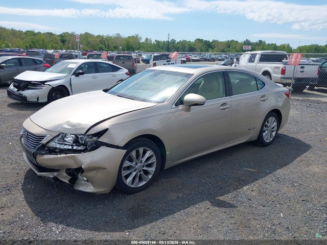 2013 Lexus Es 300h მანქანა იყიდება აუქციონზე, vin: JTHBW1GG7D2010467, აუქციონის ნომერი: 45059146