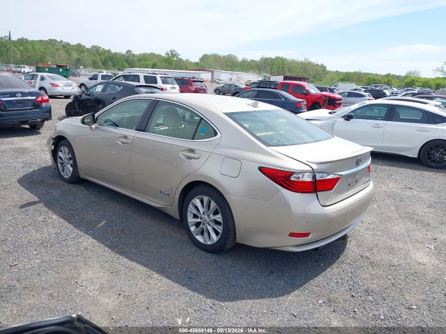 2013 Lexus Es 300h მანქანა იყიდება აუქციონზე, vin: JTHBW1GG7D2010467, აუქციონის ნომერი: 45059146