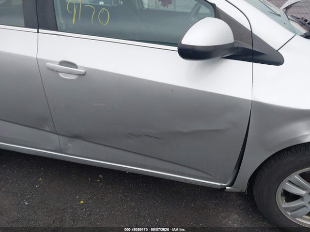 45059170 :رقم المزاد ، 1G1JC6SH1G4155959 vin ، 2016 Chevrolet Sonic Lt Auto مزاد بيع