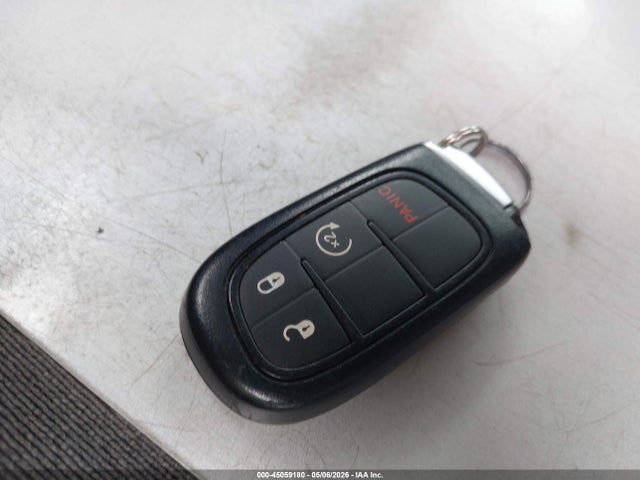 45059180 :رقم المزاد ، 1C4PJMDB8GW372630 vin ، 2016 Jeep Cherokee High Altitude مزاد بيع