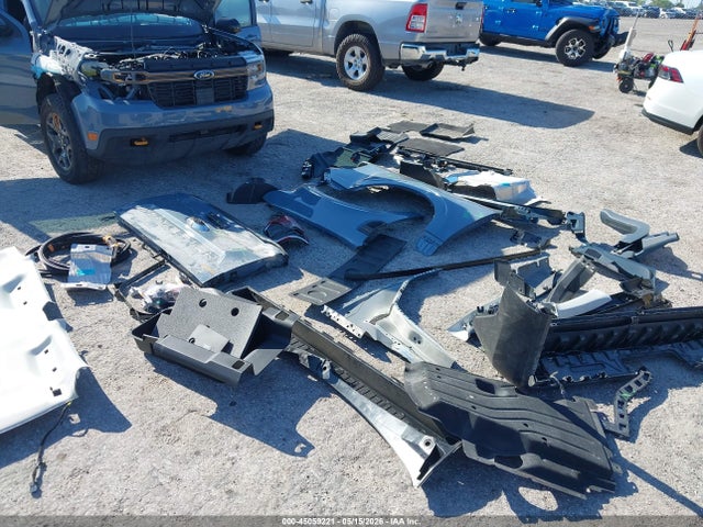 Продаж на аукціоні авто 2024 Ford Maverick Lariat, vin: 3FTTW8R92RRA85285, номер лоту: 45059221