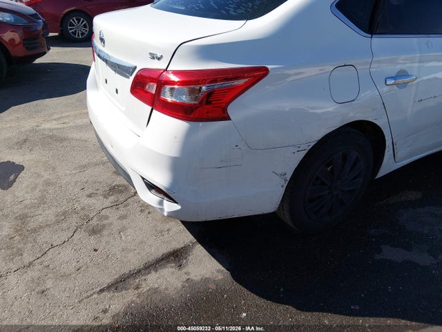 Продажа на аукционе авто 2017 Nissan Sentra Sv, vin: 3N1AB7AP1HL652274, номер лота: 45059232