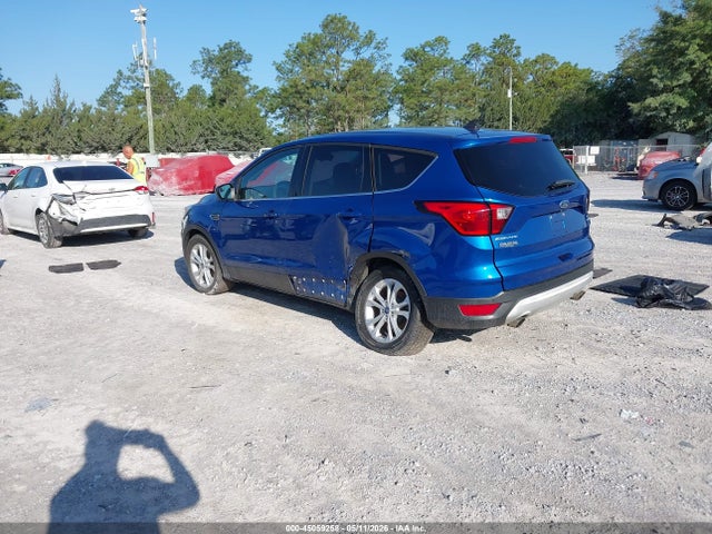 1FMCU0GD8KUB31128 Ford ESCAPE SE