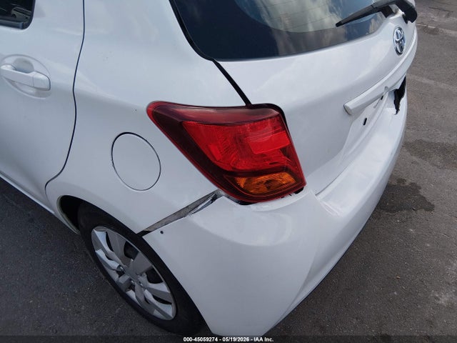 2015 Toyota Yaris L მანქანა იყიდება აუქციონზე, vin: VNKKTUD39FA038462, აუქციონის ნომერი: 45059274
