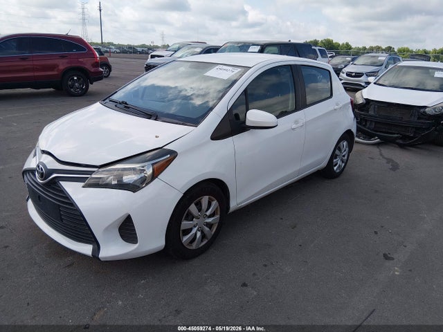 2015 Toyota Yaris L მანქანა იყიდება აუქციონზე, vin: VNKKTUD39FA038462, აუქციონის ნომერი: 45059274