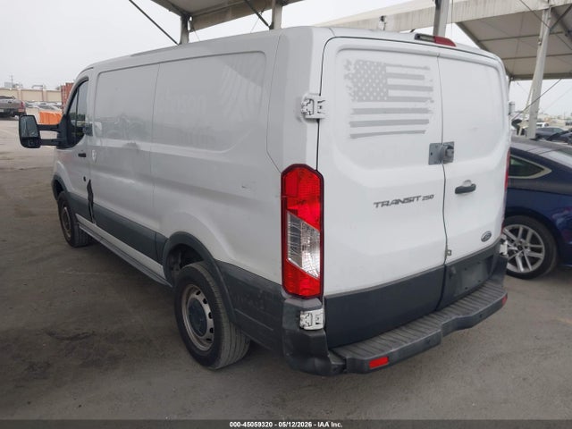 Aukcja sprzedaży 2016 Ford Transit-250, vin: 1FTYR1YMXGKB00319, numer aukcji: 45059320