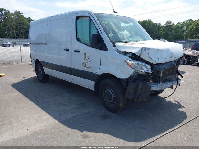 45059353 :رقم المزاد ، W1Y4KBHY4RT174257 vin ، 2024 Mercedes-benz Sprinter 2500 Standard Roof 4-cyl Diesel مزاد بيع