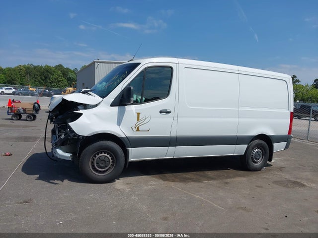 45059353 :رقم المزاد ، W1Y4KBHY4RT174257 vin ، 2024 Mercedes-benz Sprinter 2500 Standard Roof 4-cyl Diesel مزاد بيع