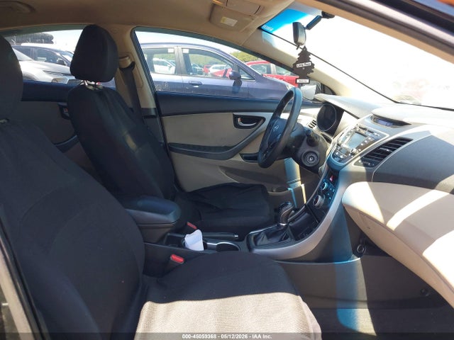 2016 Hyundai Elantra Se მანქანა იყიდება აუქციონზე, vin: 5NPDH4AEXGH654657, აუქციონის ნომერი: 45059368