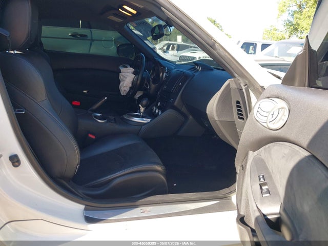 45059399 :رقم المزاد ، JN1AZ4EH3CM561728 vin ، 2012 Nissan 370z Touring مزاد بيع