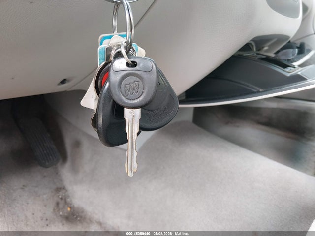 Продажа на аукционе авто 2010 Buick Lucerne Cx, vin: 1G4HA5E10AU132602, номер лота: 45059440