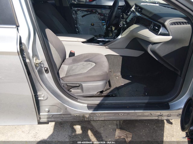 Продаж на аукціоні авто 2019 Toyota Camry L, vin: 4T1B11HKXKU824628, номер лоту: 45059448