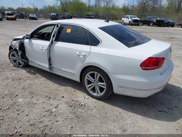Продаж на аукціоні авто 2014 Volkswagen Passat 2.0l Tdi Sel Premium, vin: 1VWCN7A32EC087922, номер лоту: 45059463