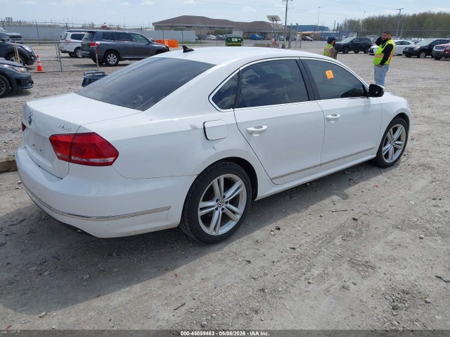 Продаж на аукціоні авто 2014 Volkswagen Passat 2.0l Tdi Sel Premium, vin: 1VWCN7A32EC087922, номер лоту: 45059463