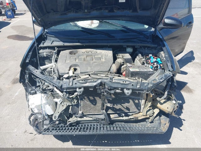 2018 Toyota Corolla Le მანქანა იყიდება აუქციონზე, vin: 5YFBURHE5JP812175, აუქციონის ნომერი: 45059504