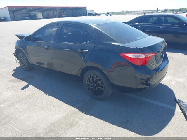 2018 Toyota Corolla Le მანქანა იყიდება აუქციონზე, vin: 5YFBURHE5JP812175, აუქციონის ნომერი: 45059504