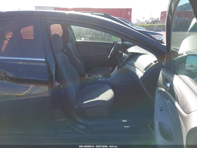 Продажа на аукционе авто 2013 Hyundai Sonata Gls, vin: 5NPEB4AC2DH797165, номер лота: 45059510