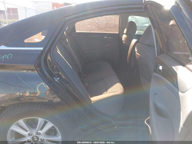 Продажа на аукционе авто 2013 Hyundai Sonata Gls, vin: 5NPEB4AC2DH797165, номер лота: 45059510