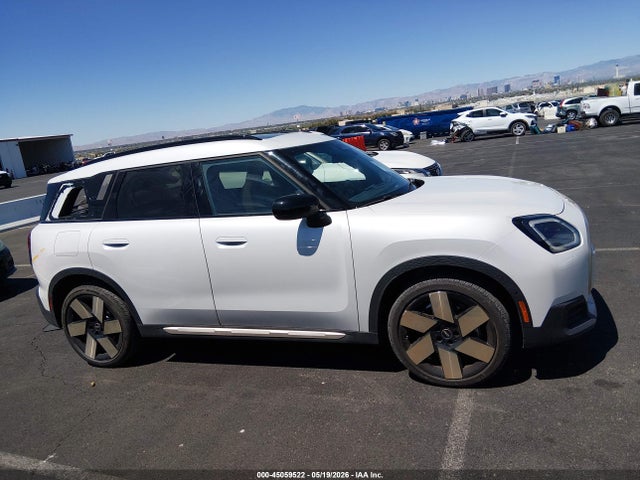 Mini Countryman Cooper S 2025 WMZ23GA02S7P56995 Image 13