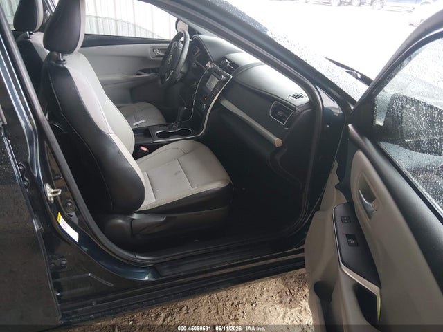 2016 Toyota Camry Se მანქანა იყიდება აუქციონზე, vin: 4T1BF1FKXGU501725, აუქციონის ნომერი: 45059531