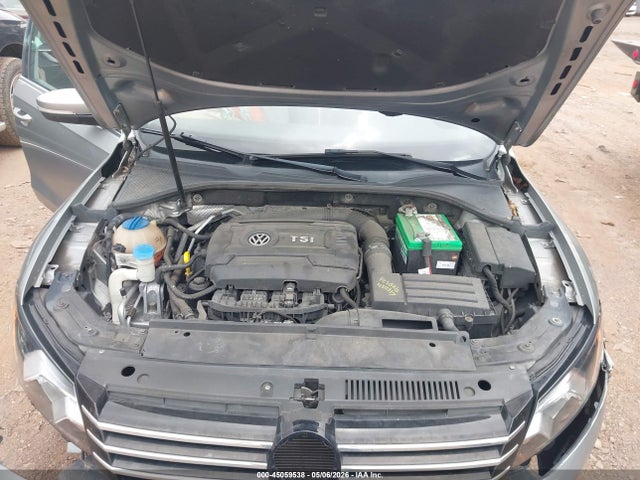 2014 Volkswagen Passat 1.8t Wolfsburg Edition მანქანა იყიდება აუქციონზე, vin: 1VWAT7A38EC043467, აუქციონის ნომერი: 45059538