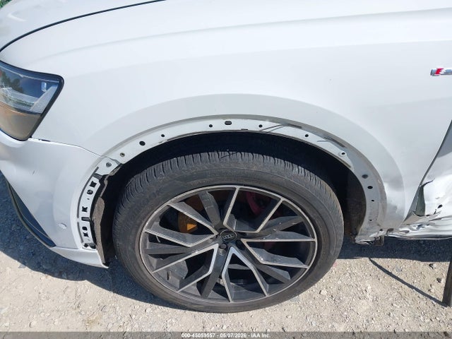 2019 Audi Q8 55 Premium მანქანა იყიდება აუქციონზე, vin: WA1EVAF10KD040422, აუქციონის ნომერი: 45059557
