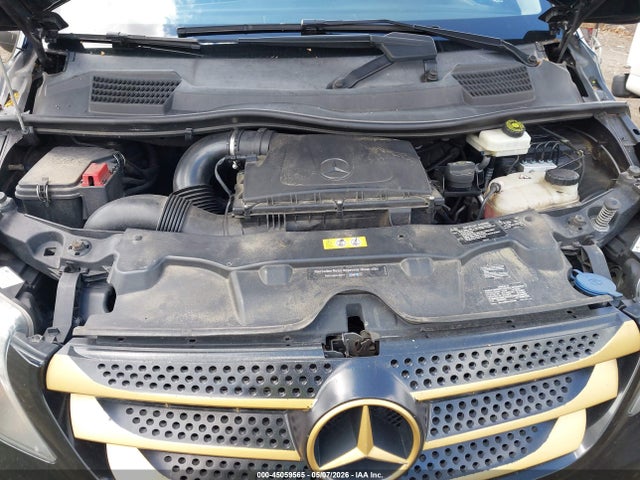 45059565 :رقم المزاد ، WDAPG2EE8H3324983 vin ، 2017 Mercedes-benz Metris مزاد بيع