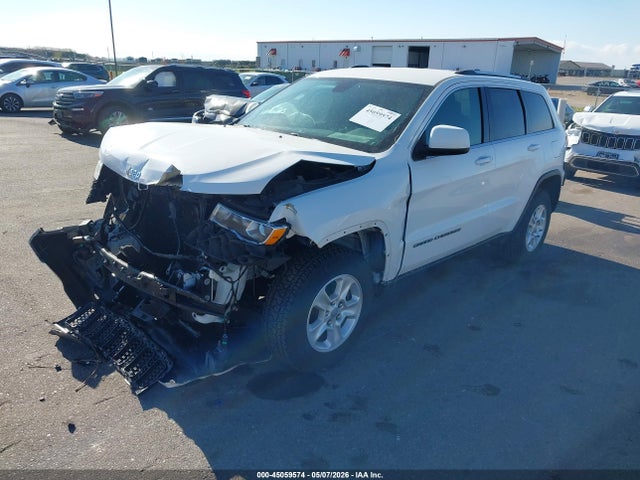 45059574 :رقم المزاد ، 1C4RJFAGXHC645672 vin ، 2017 Jeep Grand Cherokee Laredo مزاد بيع