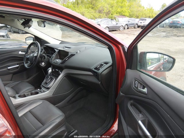 45059589 :رقم المزاد ، 1FMCU9G98EUB02927 vin ، 2014 Ford Escape Se مزاد بيع