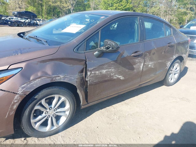 45059595 :رقم المزاد ، 1G1BC5SM1K7131924 vin ، 2019 Chevrolet Cruze Ls مزاد بيع