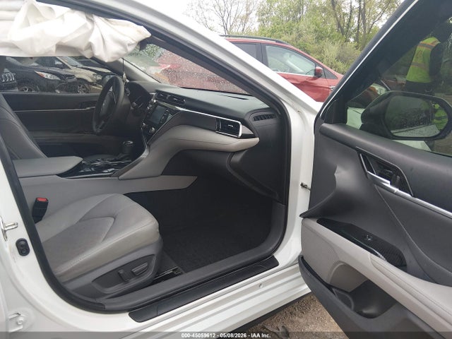 Auction sale of the 2018 Toyota Camry Xse, vin: 4T1B61HKXJU118131, lot number: 45059612