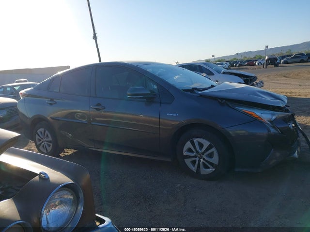 Toyota Prius Two Eco 2018 JTDKARFUXJ3546177 Image 12