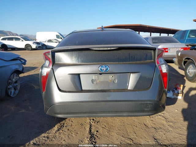 Toyota Prius Two Eco 2018 JTDKARFUXJ3546177 Image 15
