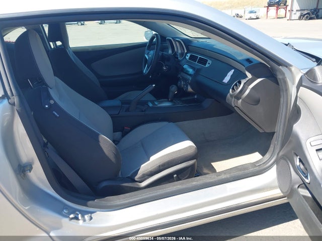 2013 Chevrolet Camaro 2ls მანქანა იყიდება აუქციონზე, vin: 2G1FA1E35D9239774, აუქციონის ნომერი: 45059634
