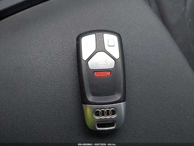 Auction sale of the 2021 Audi Q5 Premium Plus 45 Tfsi Quattro S Tronic, vin: WA1BAAFY0M2132320, lot number: 45059643