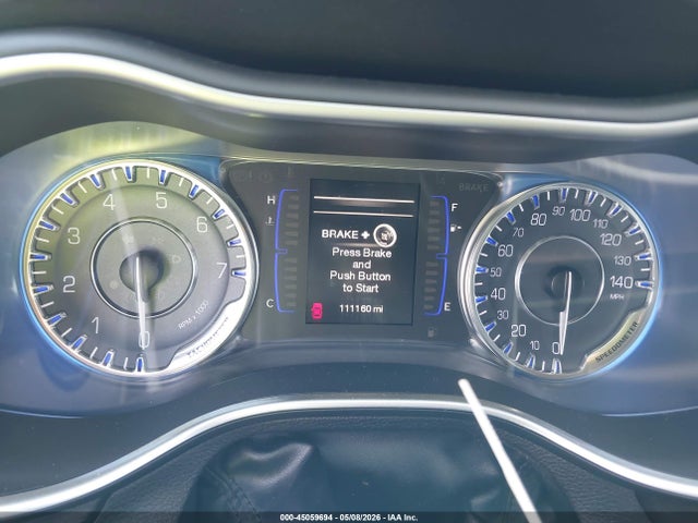 2015 Chrysler 200 Limited მანქანა იყიდება აუქციონზე, vin: 1C3CCCAB7FN681554, აუქციონის ნომერი: 45059694
