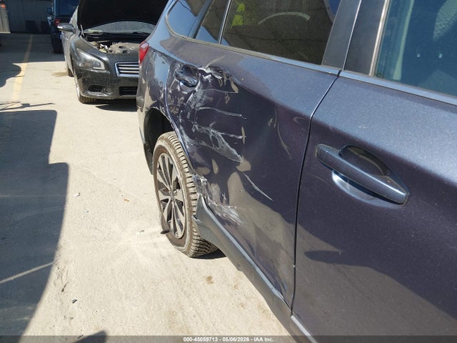 Продаж на аукціоні авто 2016 Subaru Outback 3.6r Limited, vin: 4S4BSEJC7G3296664, номер лоту: 45059713