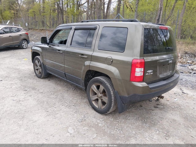 45059752 :رقم المزاد ، 1C4NJRFB4FD382423 vin ، 2015 Jeep Patriot High Altitude Edition مزاد بيع