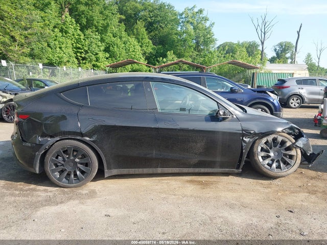45059774 :رقم المزاد ، 7SAYGDED9SA360230 vin ، 2025 Tesla Model Y Long Range Dual Motor Rear-wheel Drive مزاد بيع