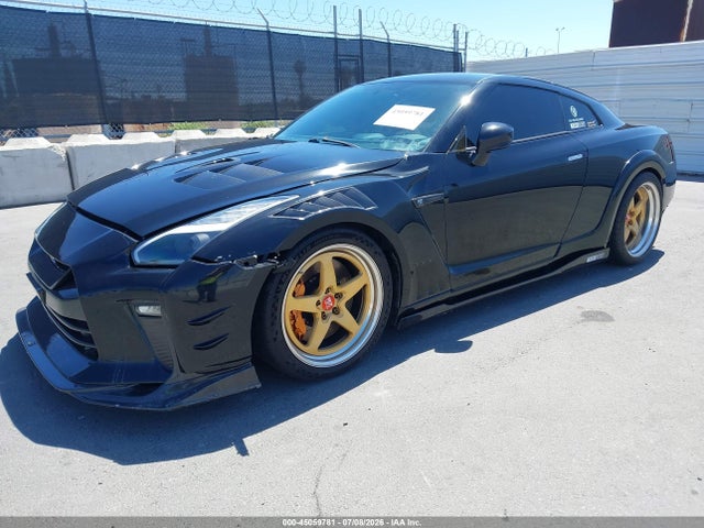 Nissan Gt-r Black Edition 2014 JN1AR5EF2EM270581 Image 2
