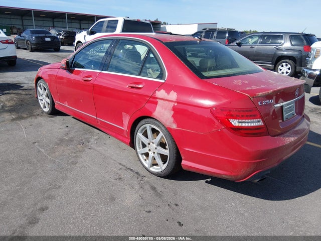2014 Mercedes-benz C 250 Sport მანქანა იყიდება აუქციონზე, vin: WDDGF4HB2EA952533, აუქციონის ნომერი: 45059785