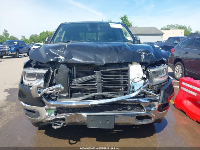 45059805 :رقم المزاد ، 1C6SRFRT3KN774156 vin ، 2019 Ram 1500 Laramie  4x4 6'4 Box مزاد بيع